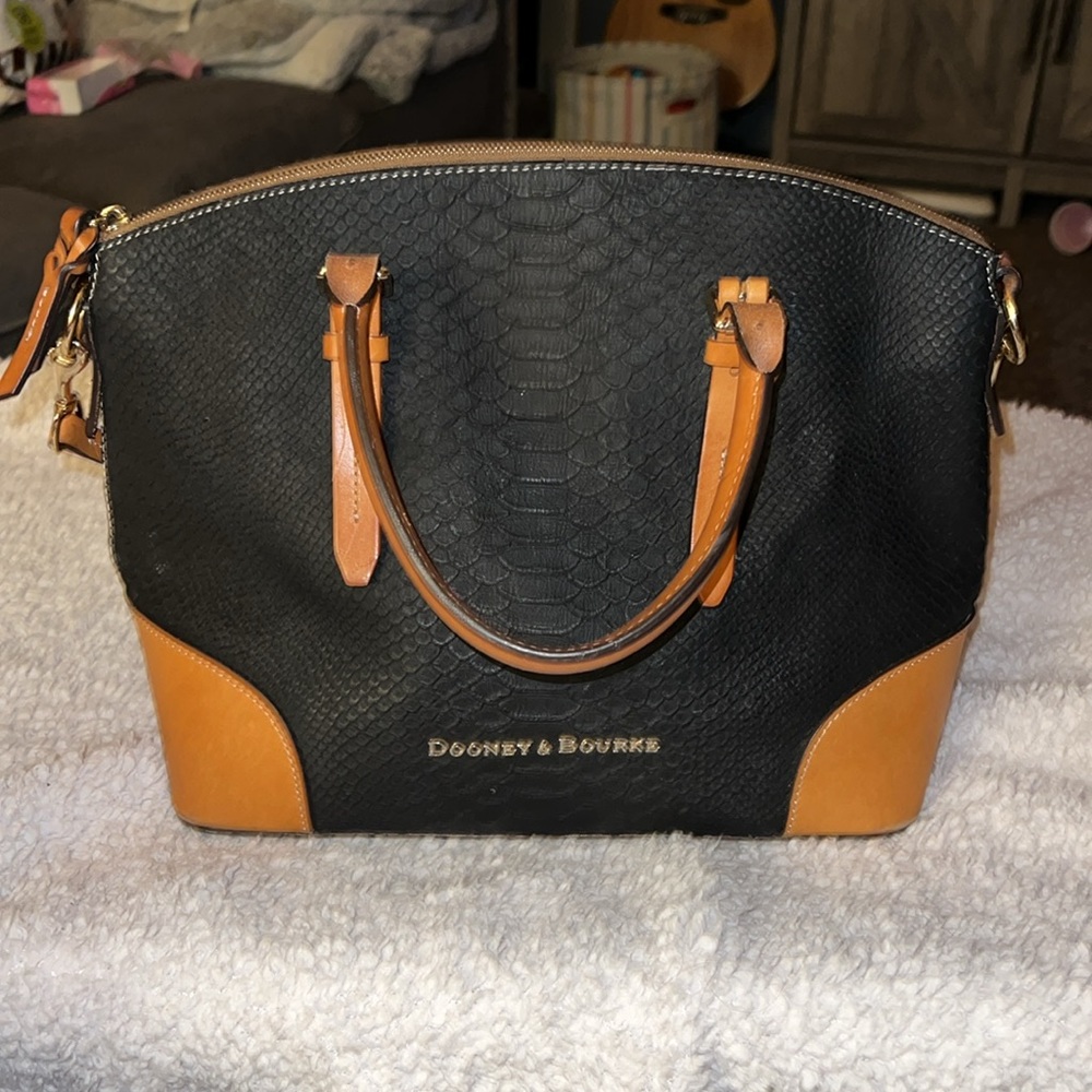 Dooney & Bourke Snake textured purse